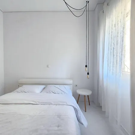 Vk's Downtown * Chalkís